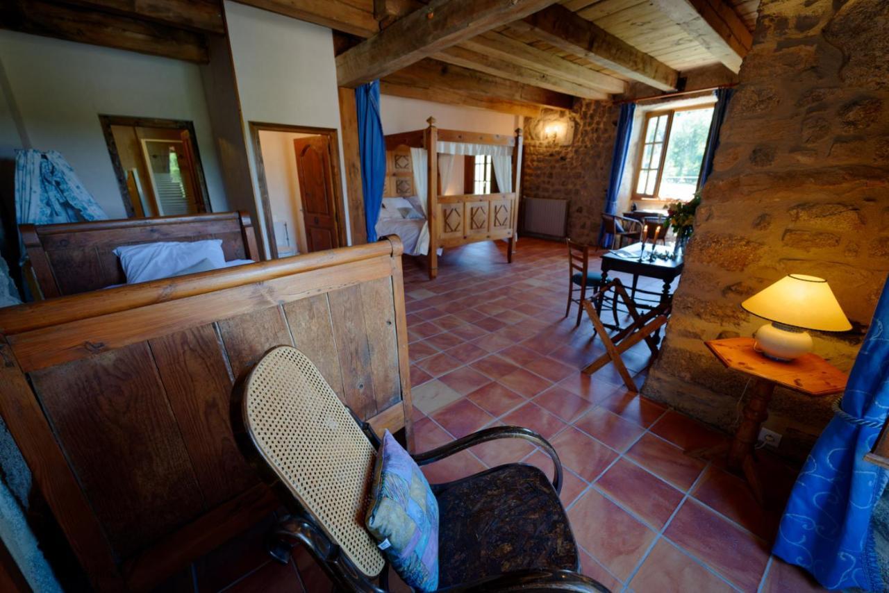 Le Petit Chateau Du Villard Le Malzieu-Forain Exteriör bild