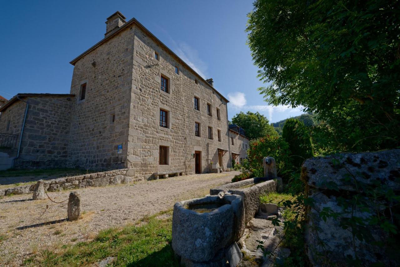 Le Petit Chateau Du Villard Le Malzieu-Forain Exteriör bild